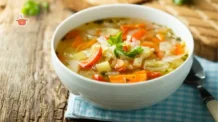 Sopa com proteína vegetal:  receita saborosa para os dias frios